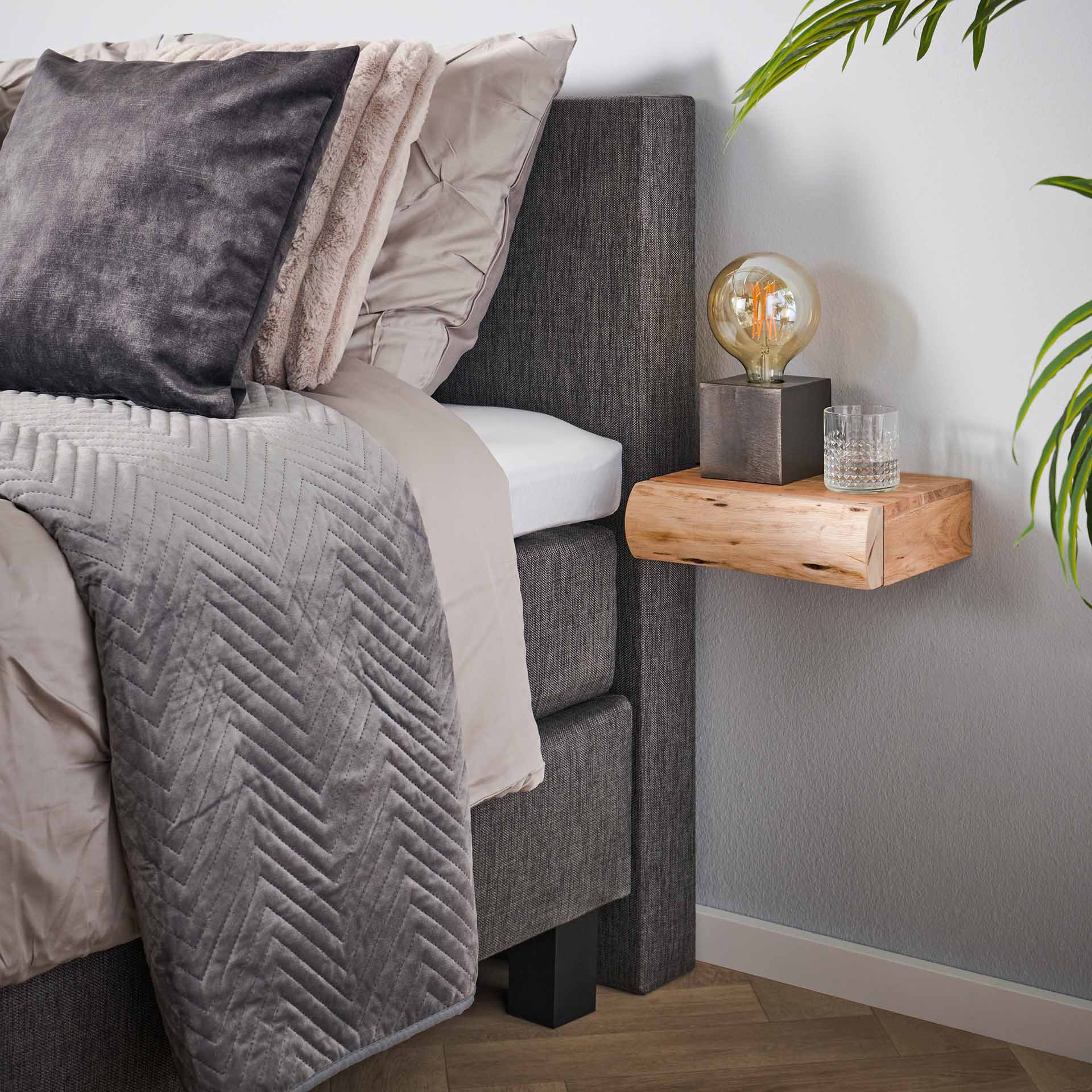 Smal Nachtkastje Gideon - Lichtbruin - Acaciahout - Zwevend