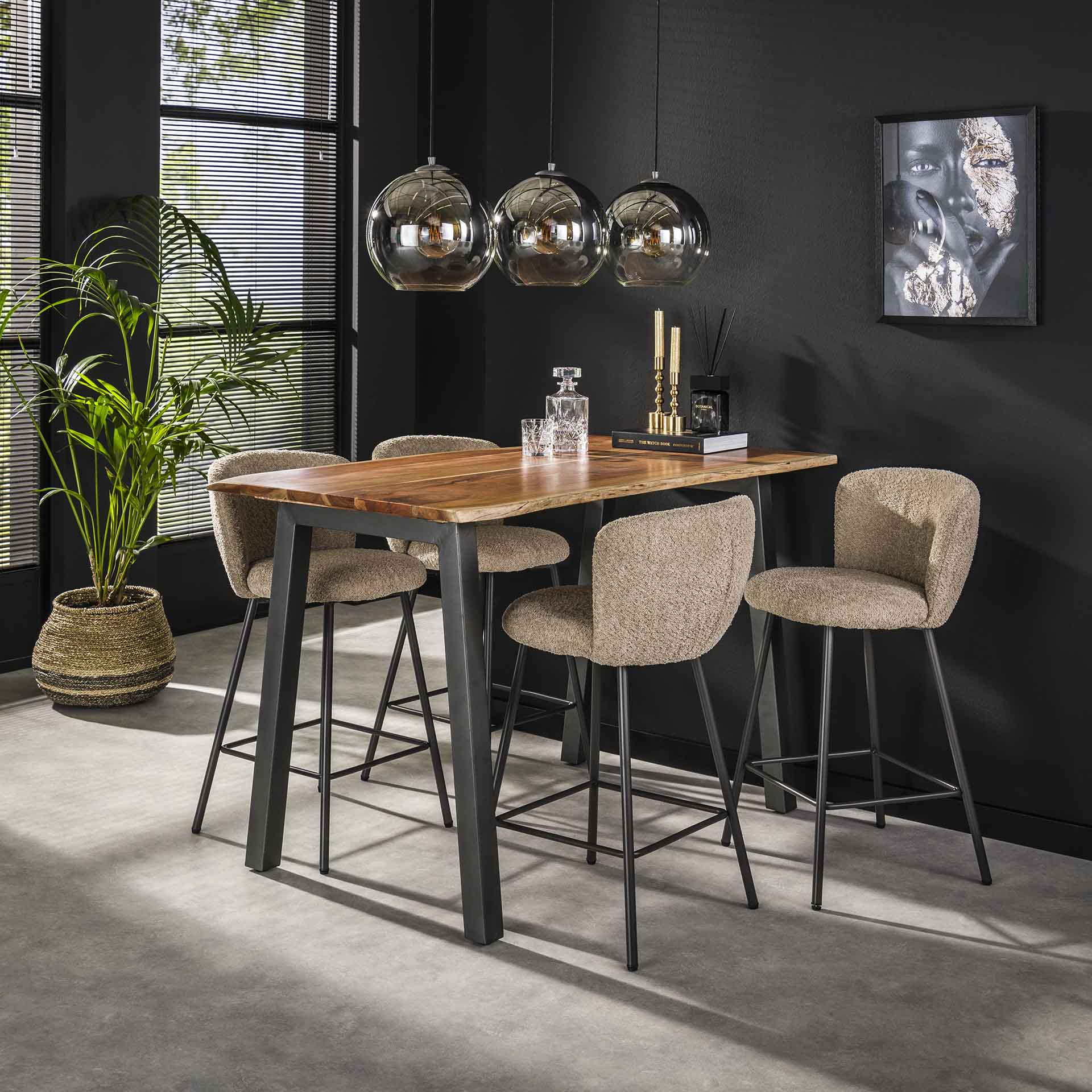 Bartafel Allure - Bruin - Acaciahout - 147 cm