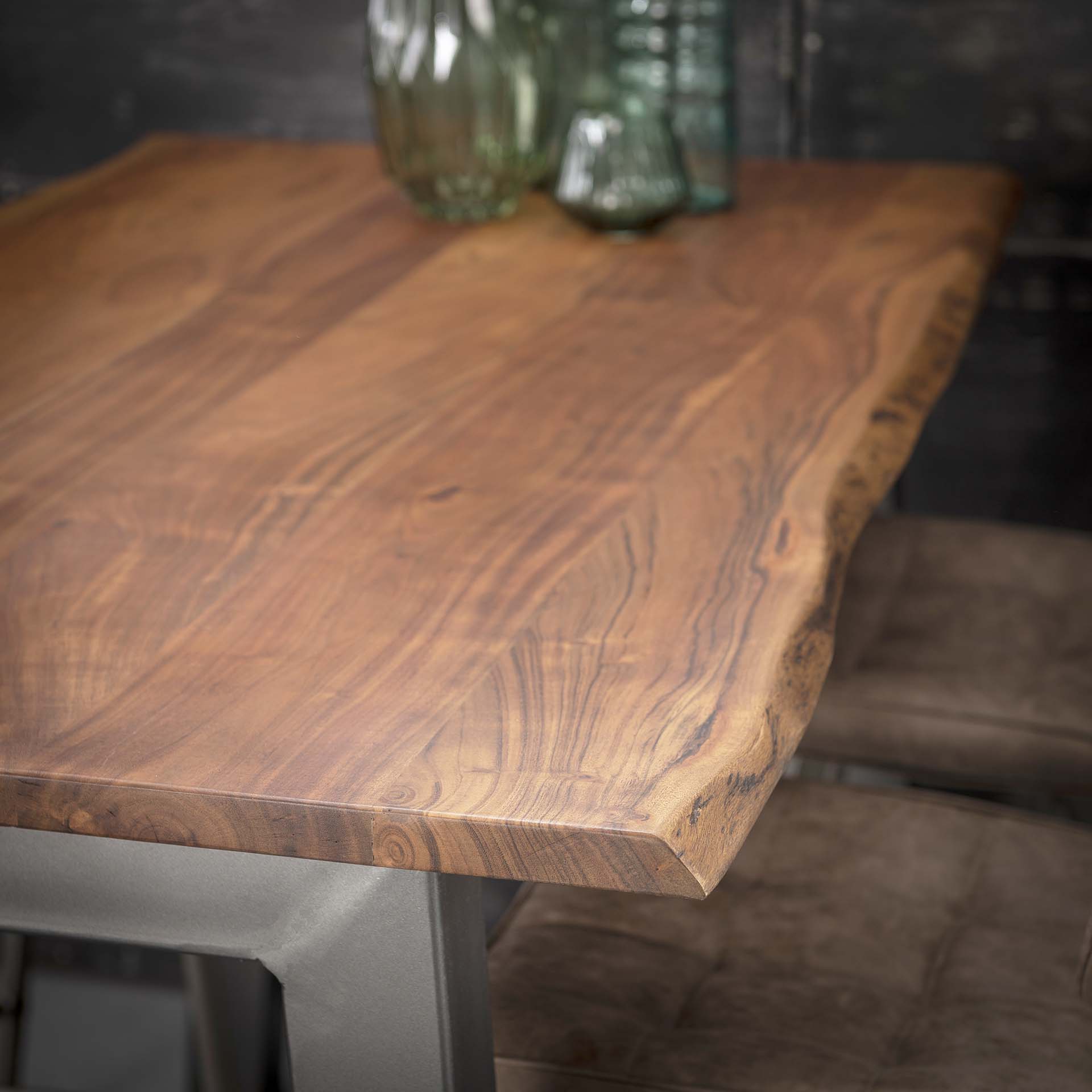 Bartafel Allure - Bruin - Acaciahout - 147 cm