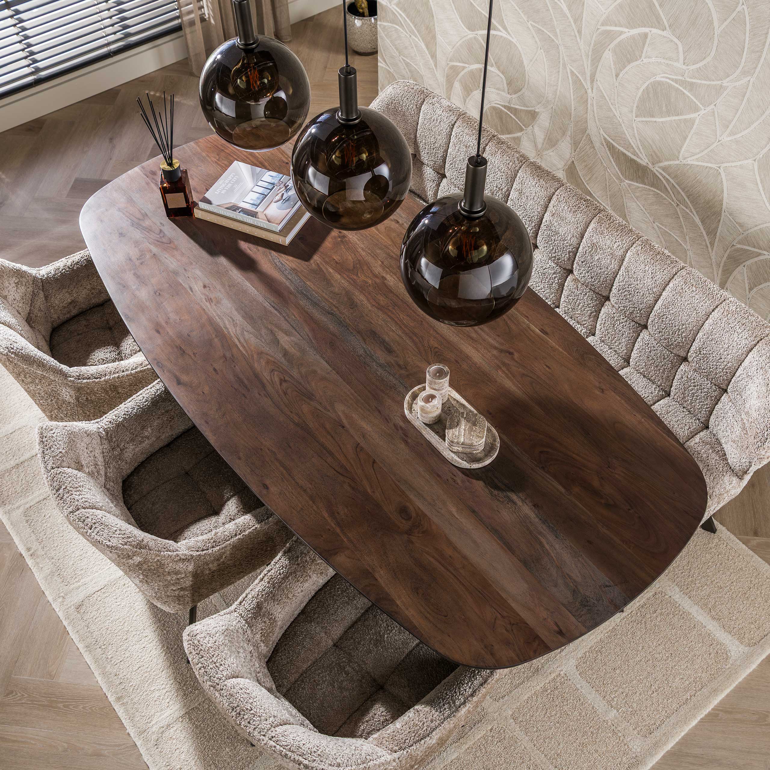 Eettafel Arlune - Deens Ovaal - Acaciahout - 215 cm