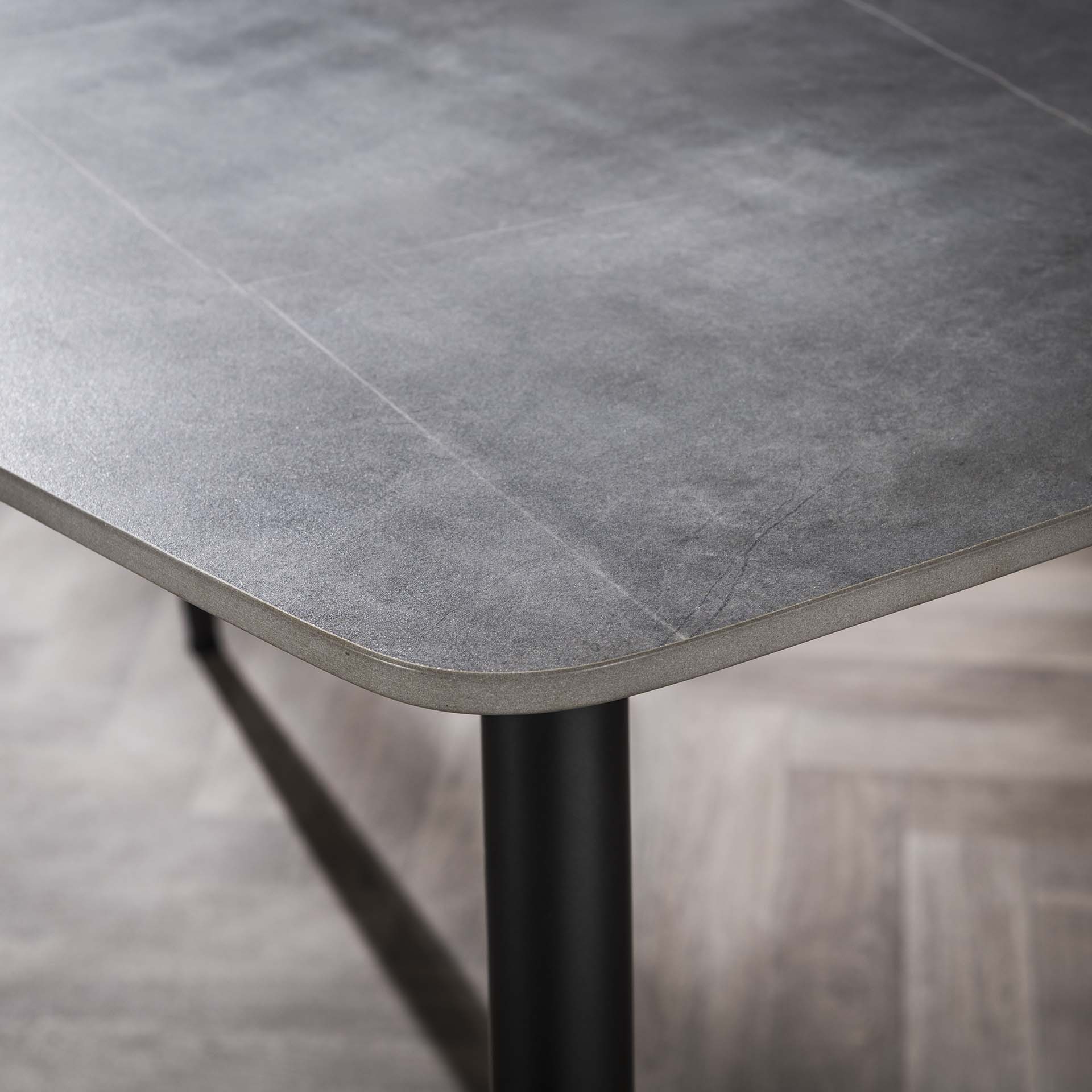 Eettafel Kaj - Deens Ovaal - Keramiek - 140 cm