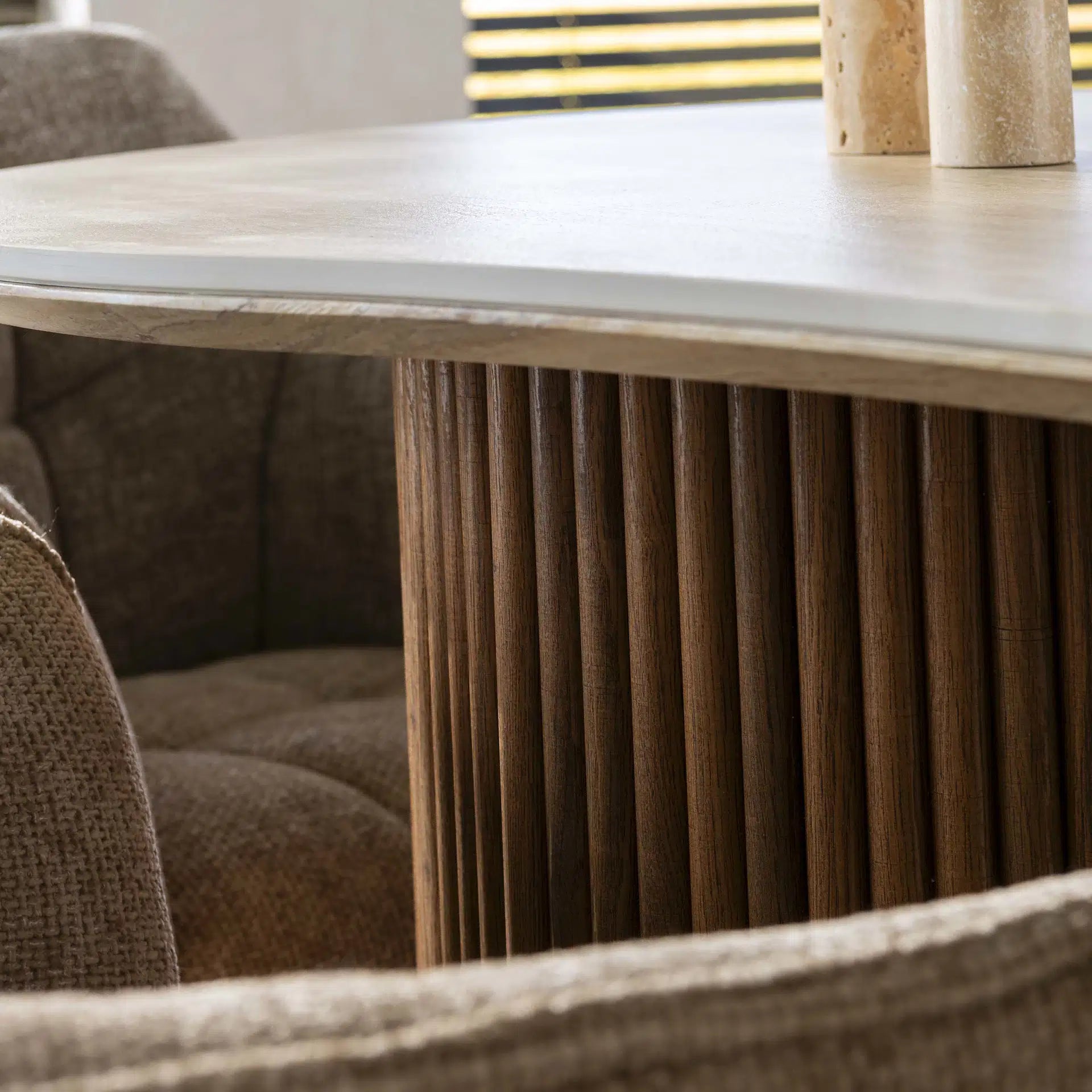 Eettafel Novari - Ivoor - Keramisch Travertin - 215 cm - Organisch