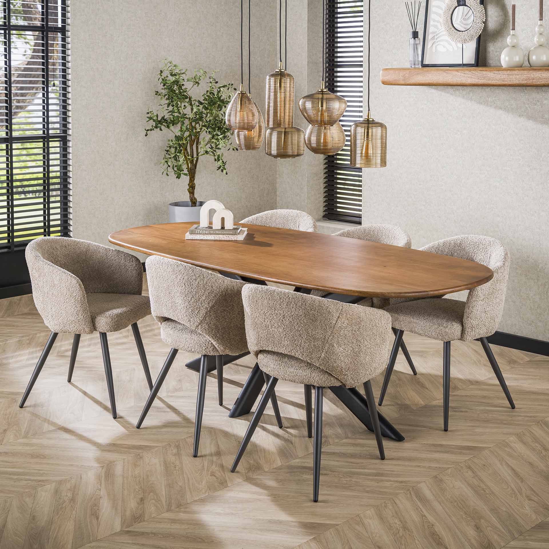 Eettafel Montaro - Bruin - Mangohout - 180 cm - Deens Ovaal