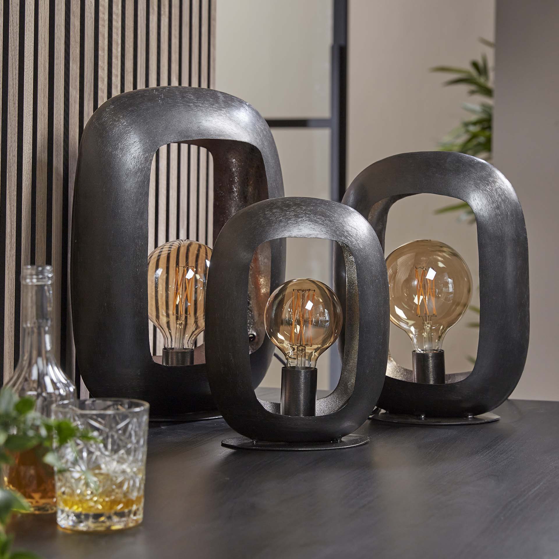Tafellamp Wave - Zwart Nikkel - Metaal - 44 cm