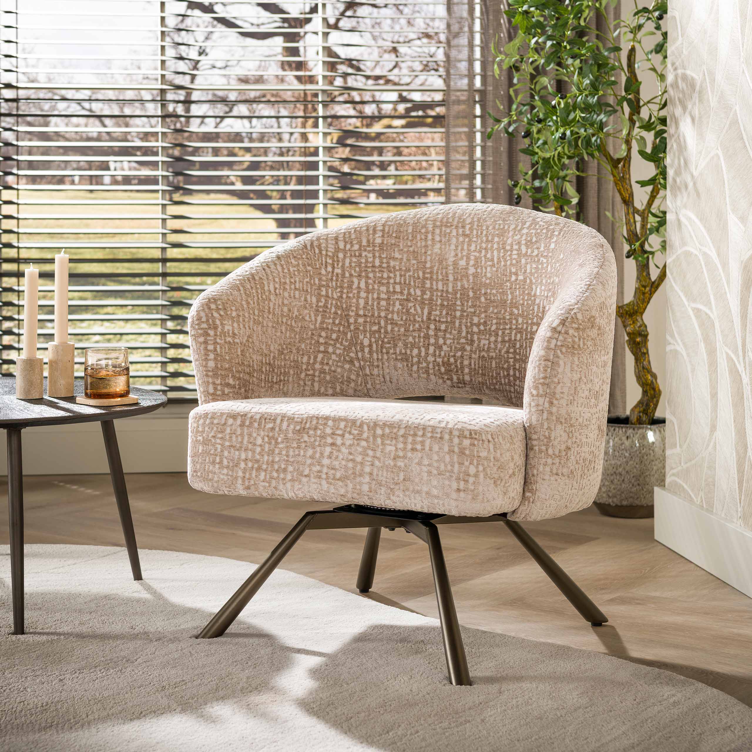 Draaifauteuil Lolu Beige Monti Stof Pocketvering Meubelista