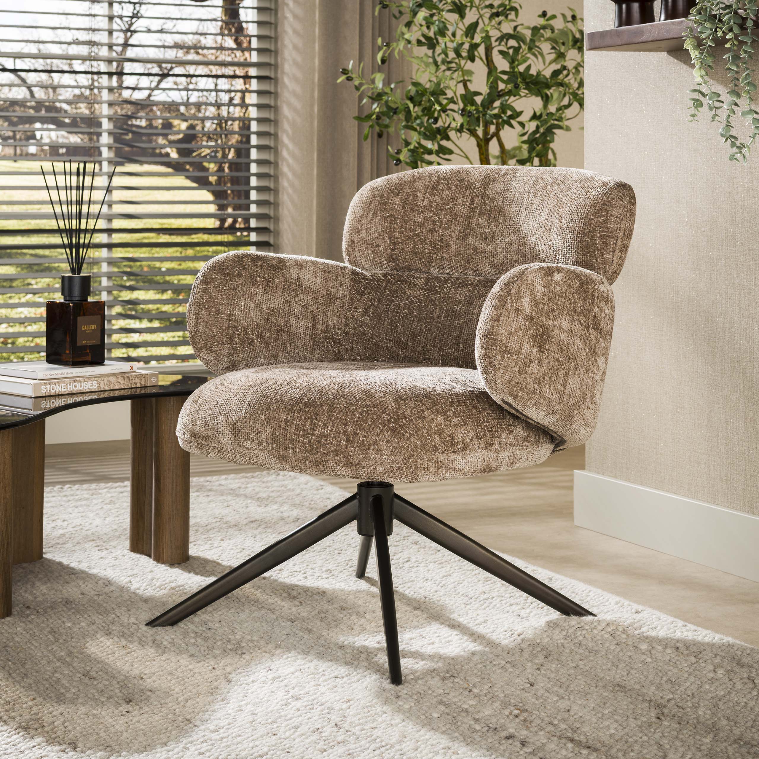 Draaifauteuil Misano Champagne Renegade Stof Pocketvering Meubelista Sfeerfoto