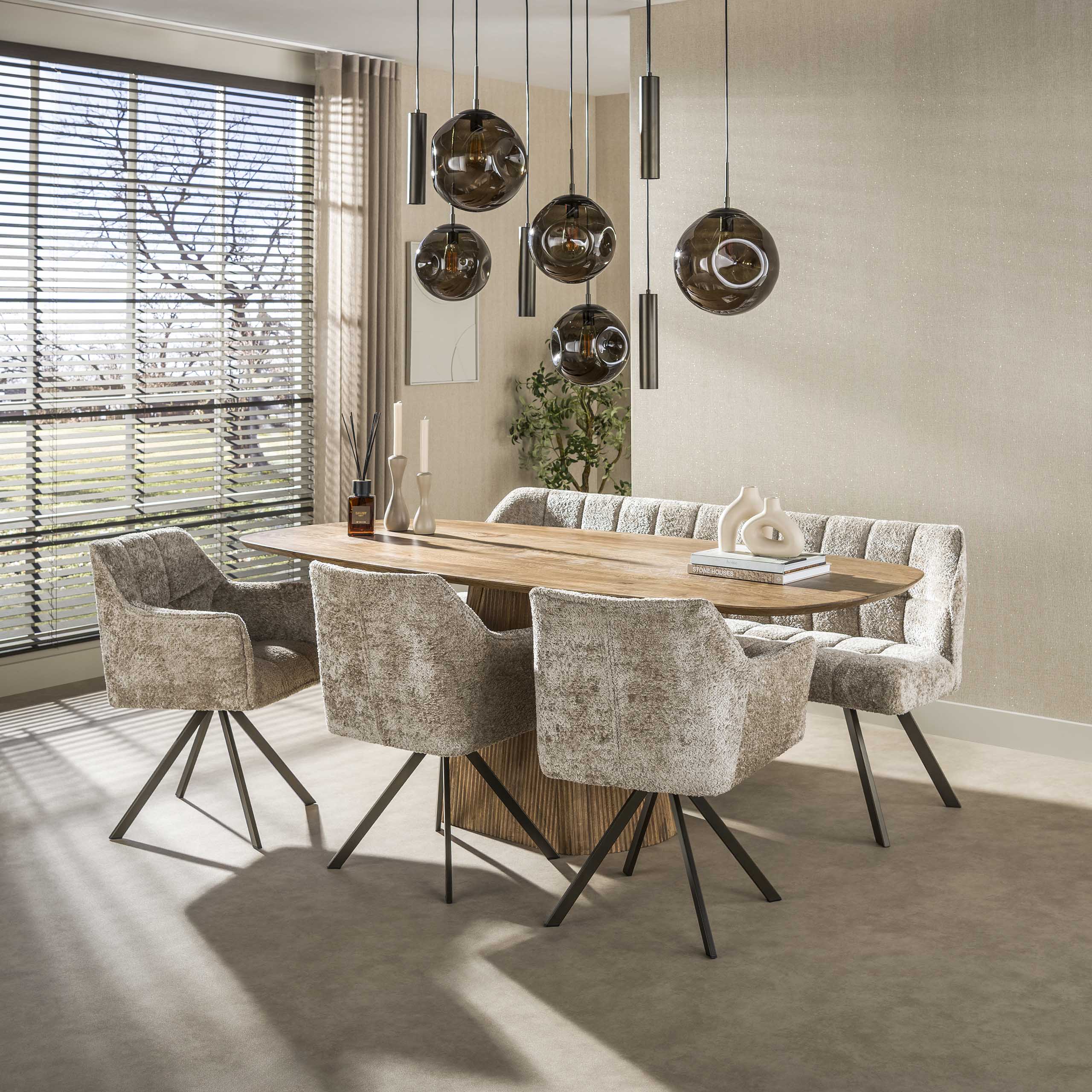 Hanglamp Bellum 9-lichts Brons Glazen Bollen Met Spots Eetkamerfoto Meubelista