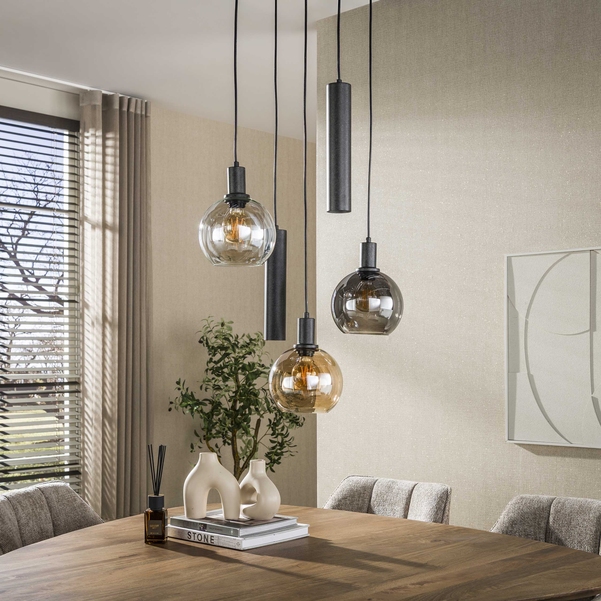 Hanglamp Luneo 5-lichts Amber Mix Glas Getrapt Meubelista Sfeerfoto Licht