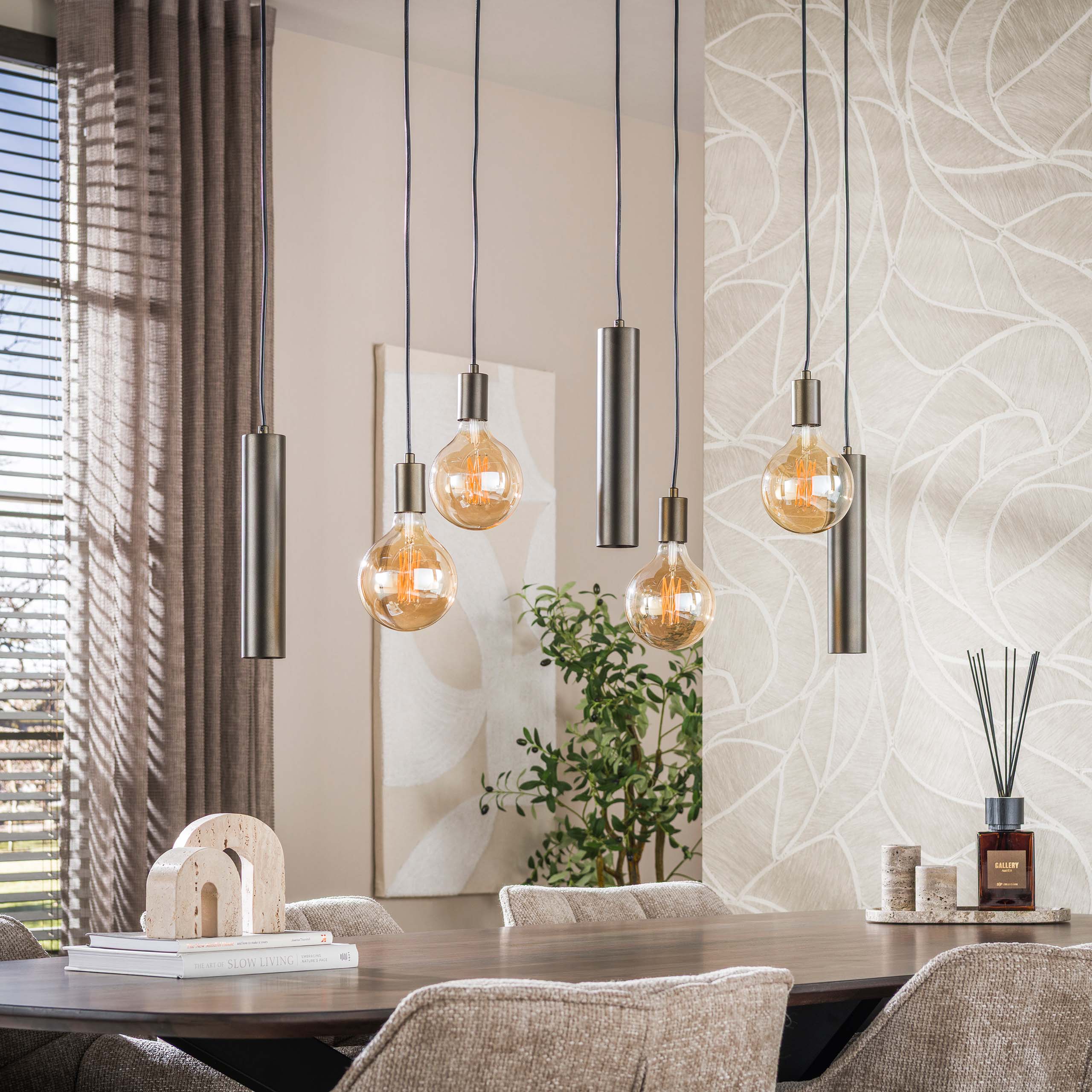 Hanglamp Soley 7-lichts Brons Amberglas Met Spots Meubelista Sfeerfoto Licht