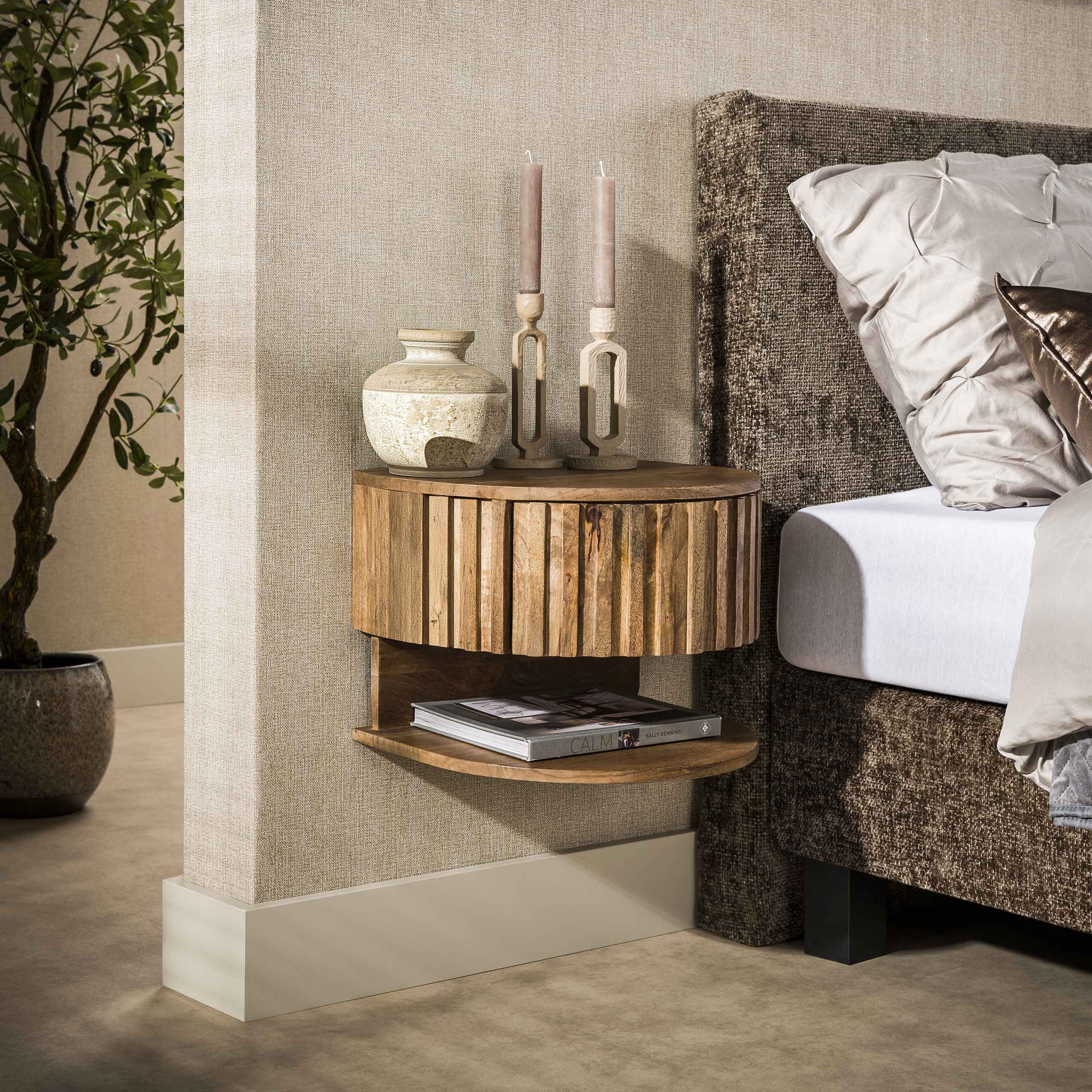 Nachtkastje Nivo Mangohout Zwevend Meubelista Zijaanzicht