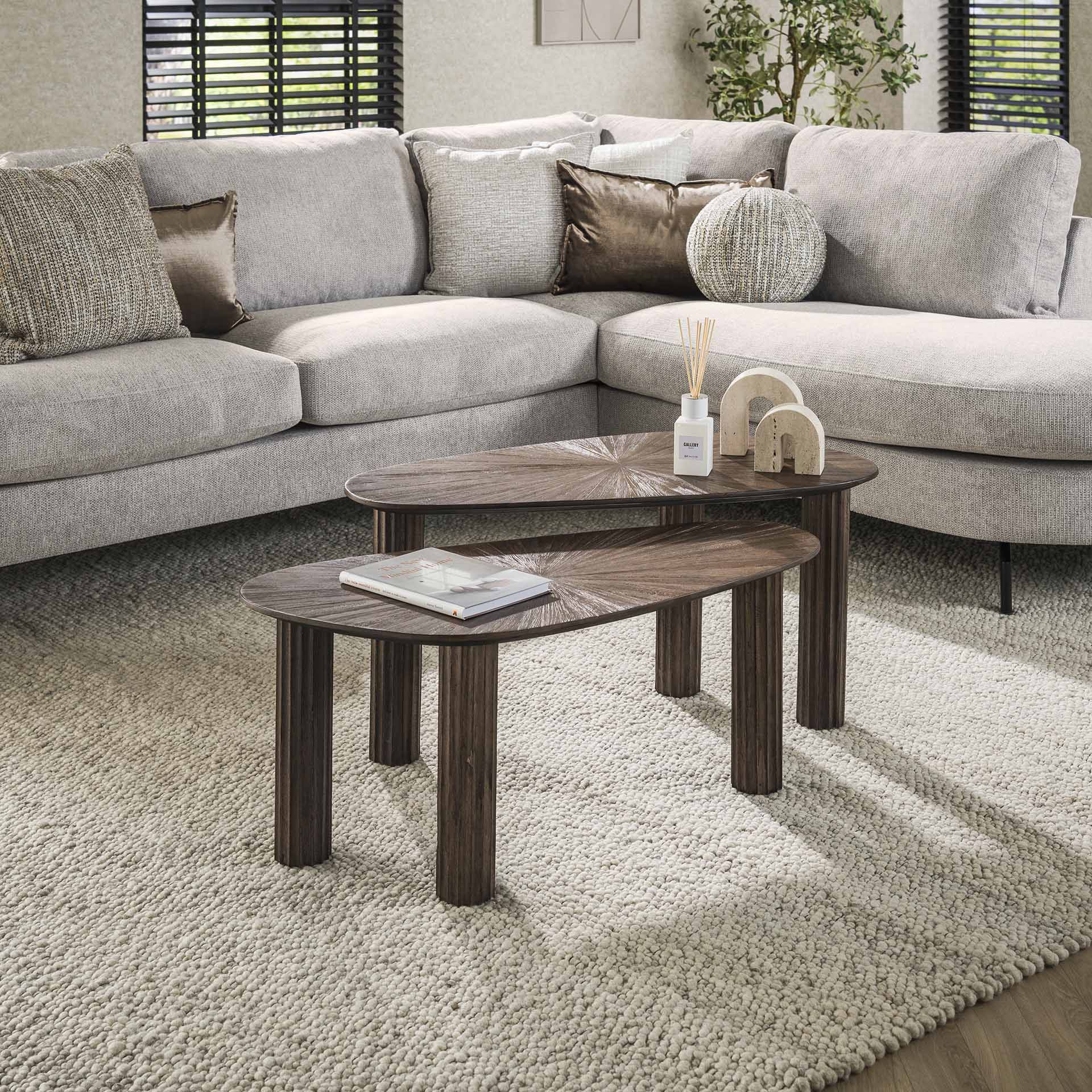 Salontafel Luvera Organisch Teakhout Set van 2 Meubelista Lifestyle