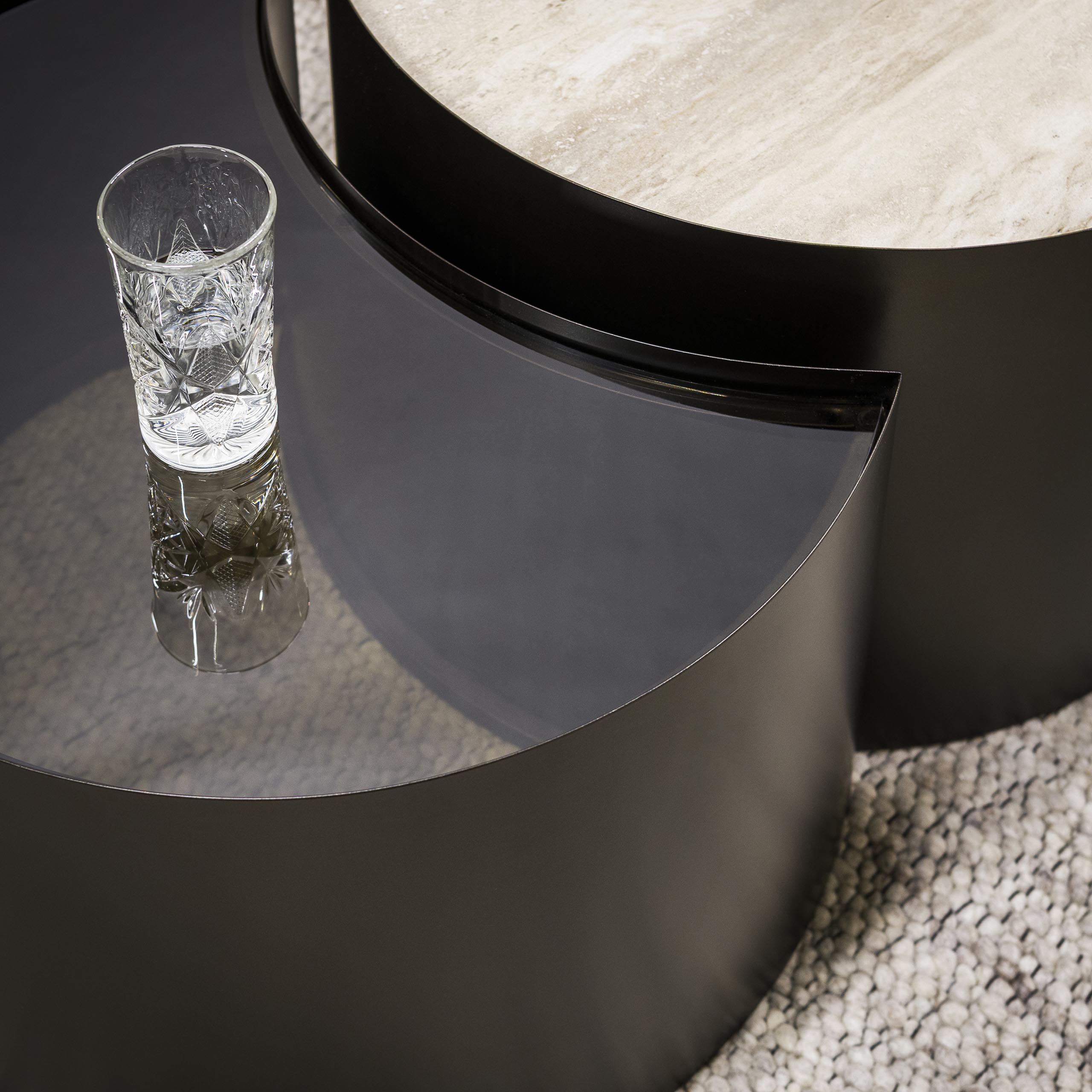 Salontafel Valento Rond Keramisch Travertin Set van 2 Meubelista Detailfoto