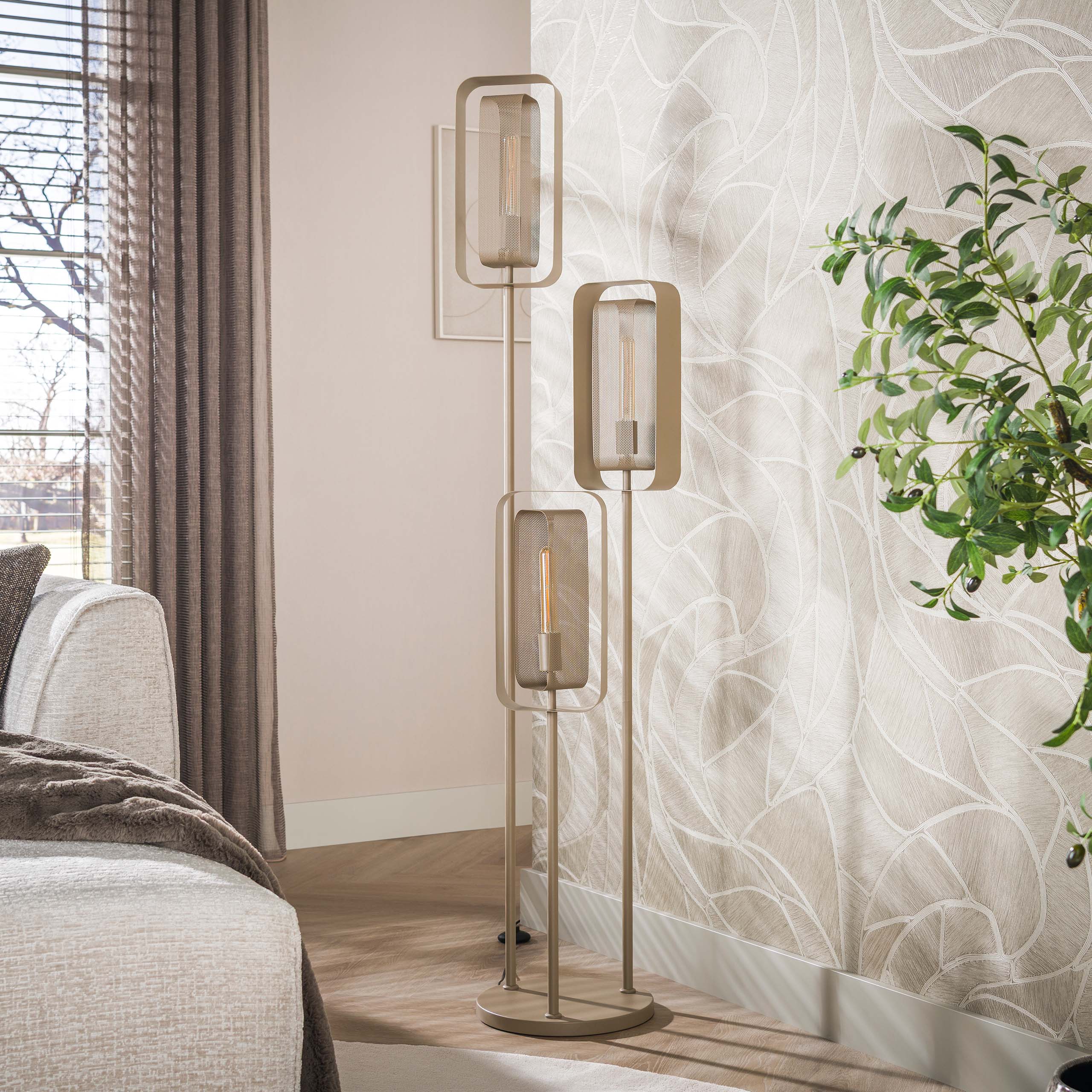 Vloerlamp Juul 3-lichts Beige Mesh Meubelista Sfeerfoto Licht