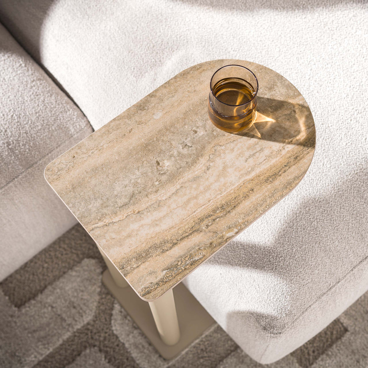 Overzettafel Orelio Beige 3D Travertinlook 70 cm aanzicht 3 Meubelista