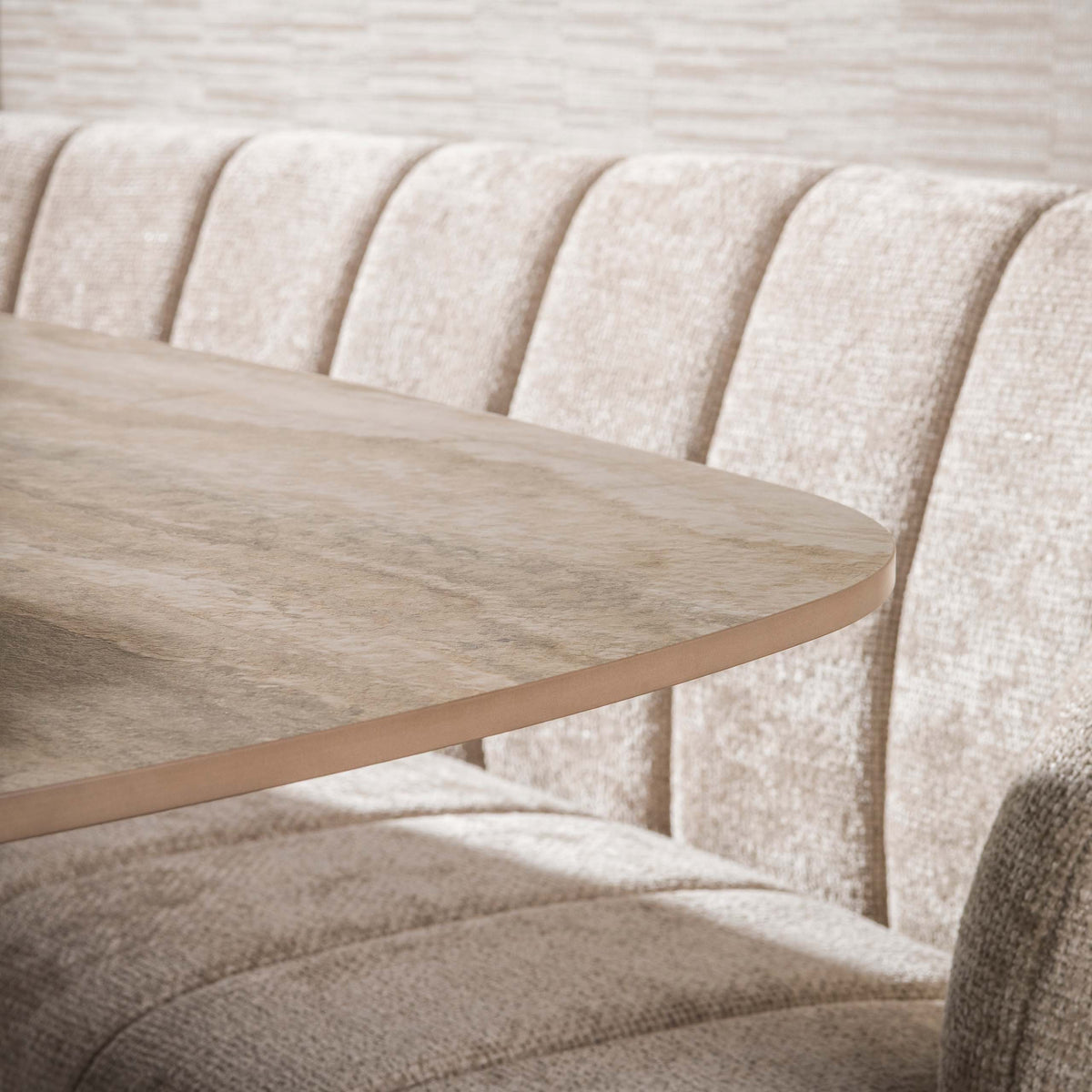 Eettafel Dunela Beige 3D Travertinlook 215 cm Deens Ovaal aanzicht 4 Meubelista
