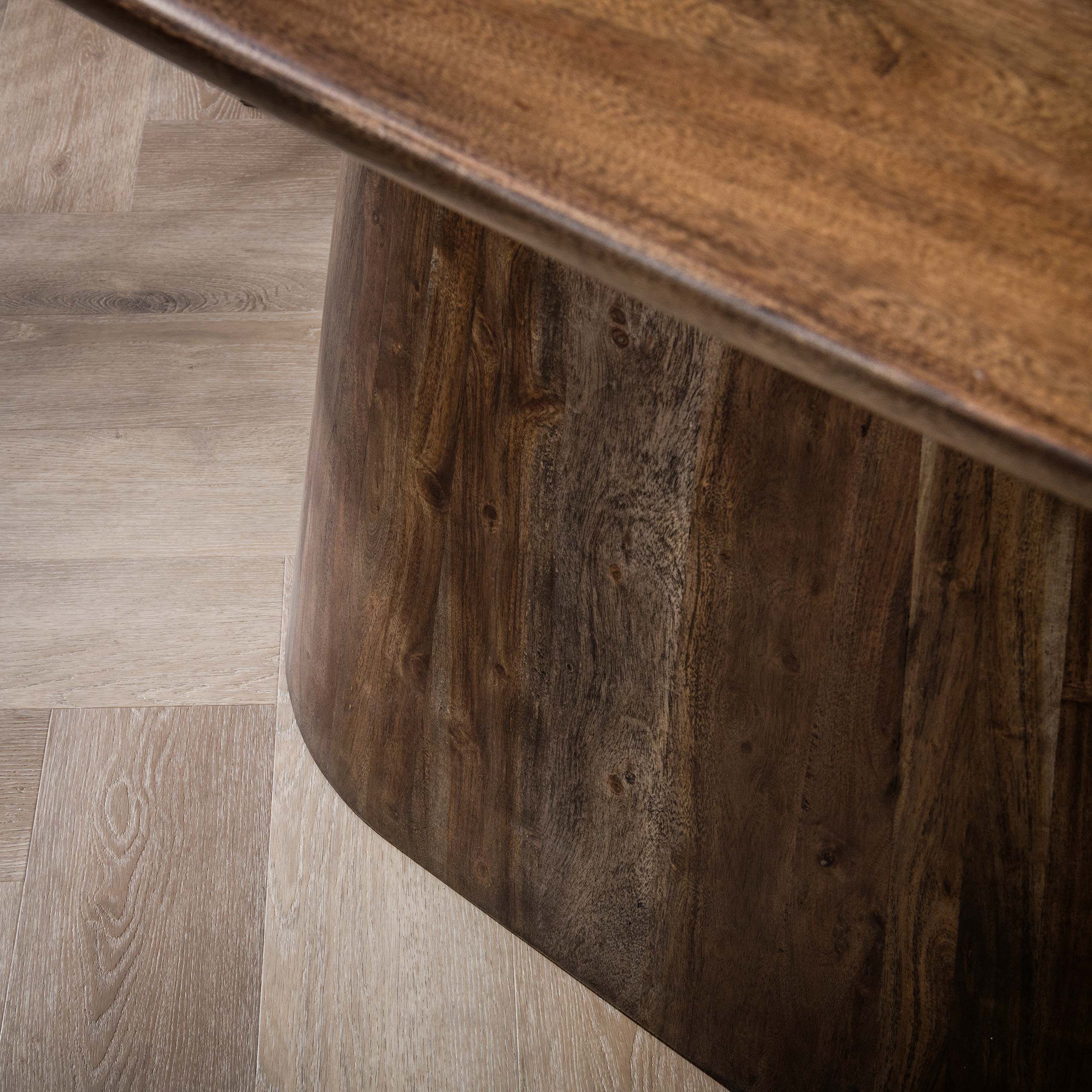 Eettafel Wakumi - Deens Ovaal - Acaciahout - 215 cm