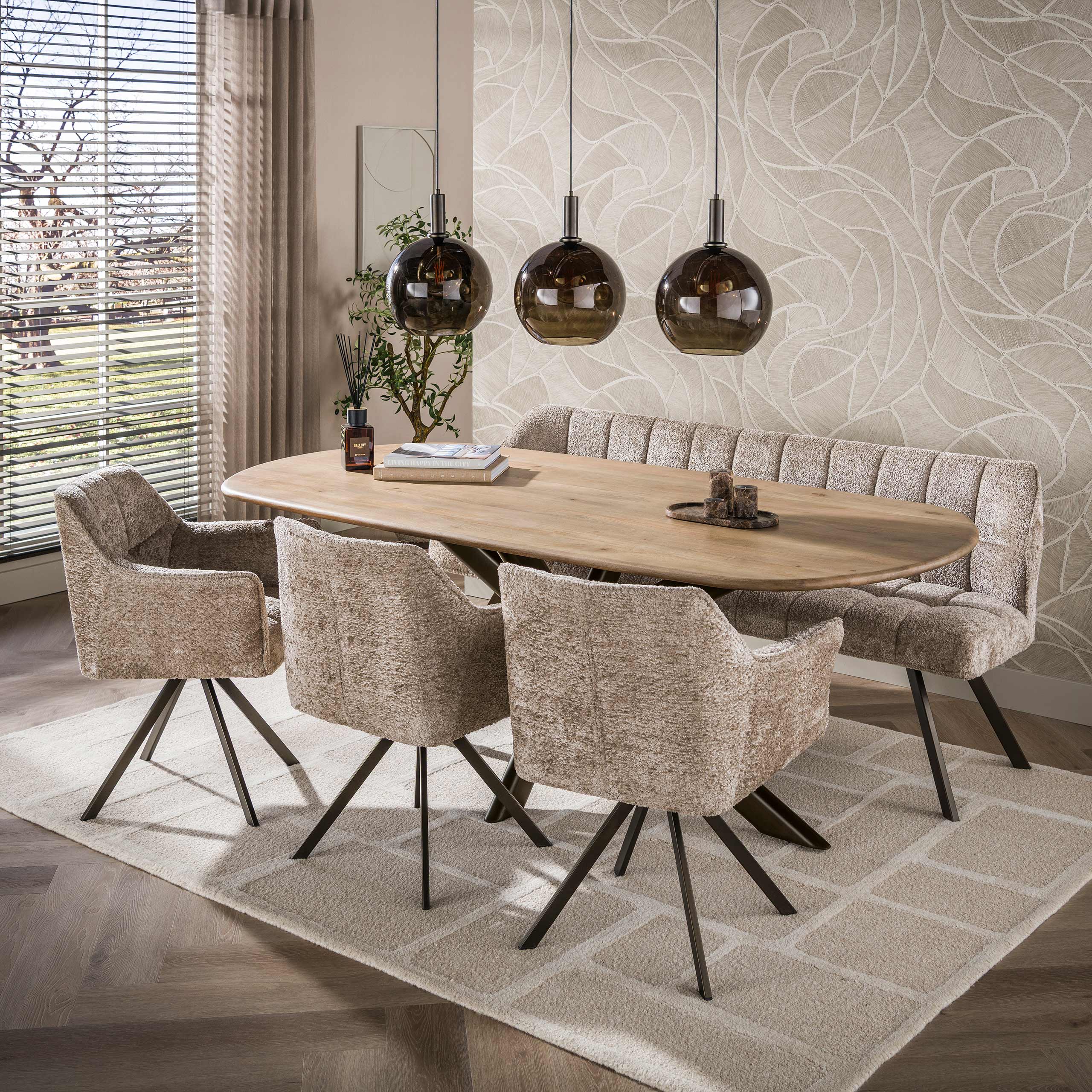 Eettafel Cavaro - Bruin - Mangohout - 215 cm - Deens Ovaal