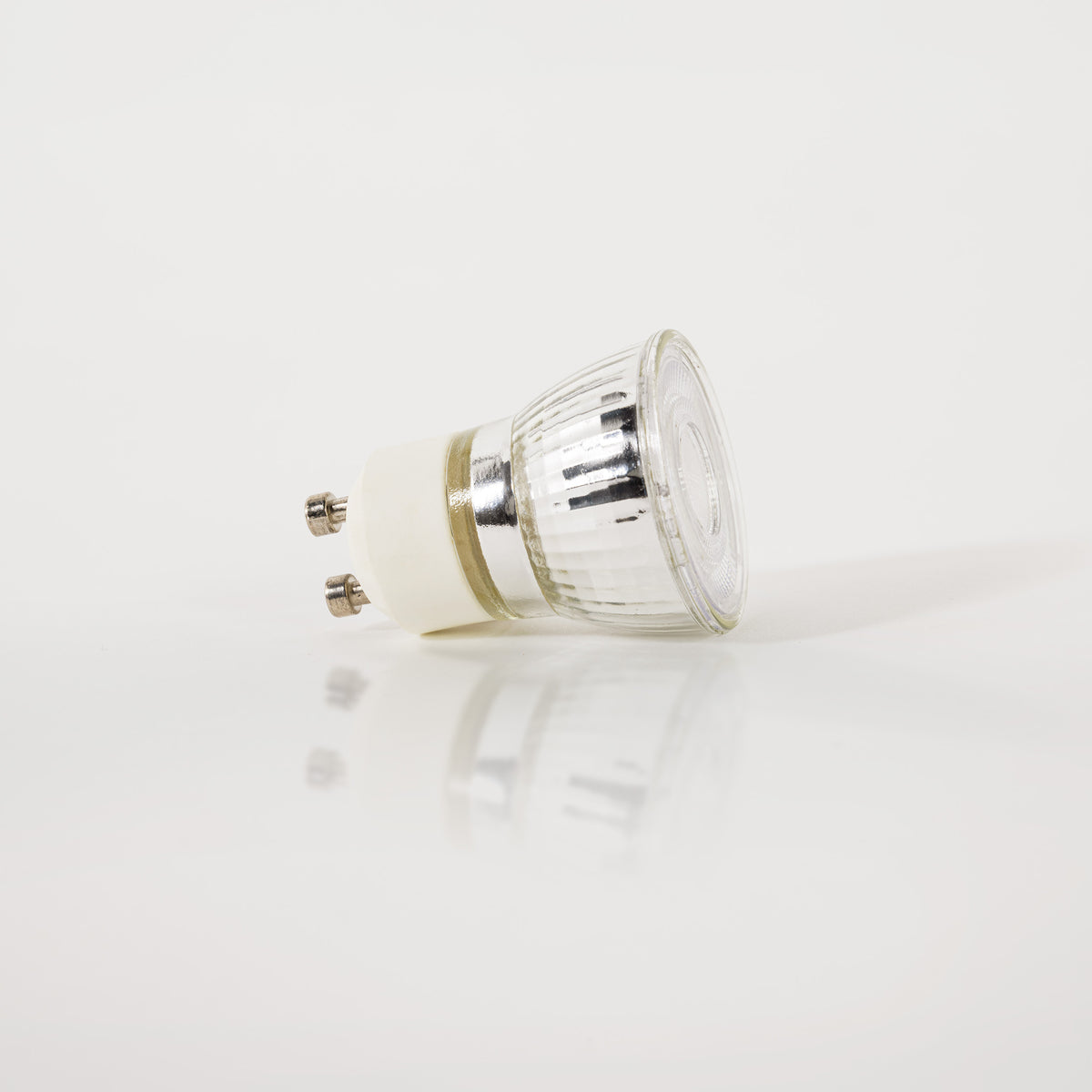 Lichtbron LED [GU10] Spot Ø3.5 2700K Dimbaar Transparant Glas sfeerfoto Meubelista