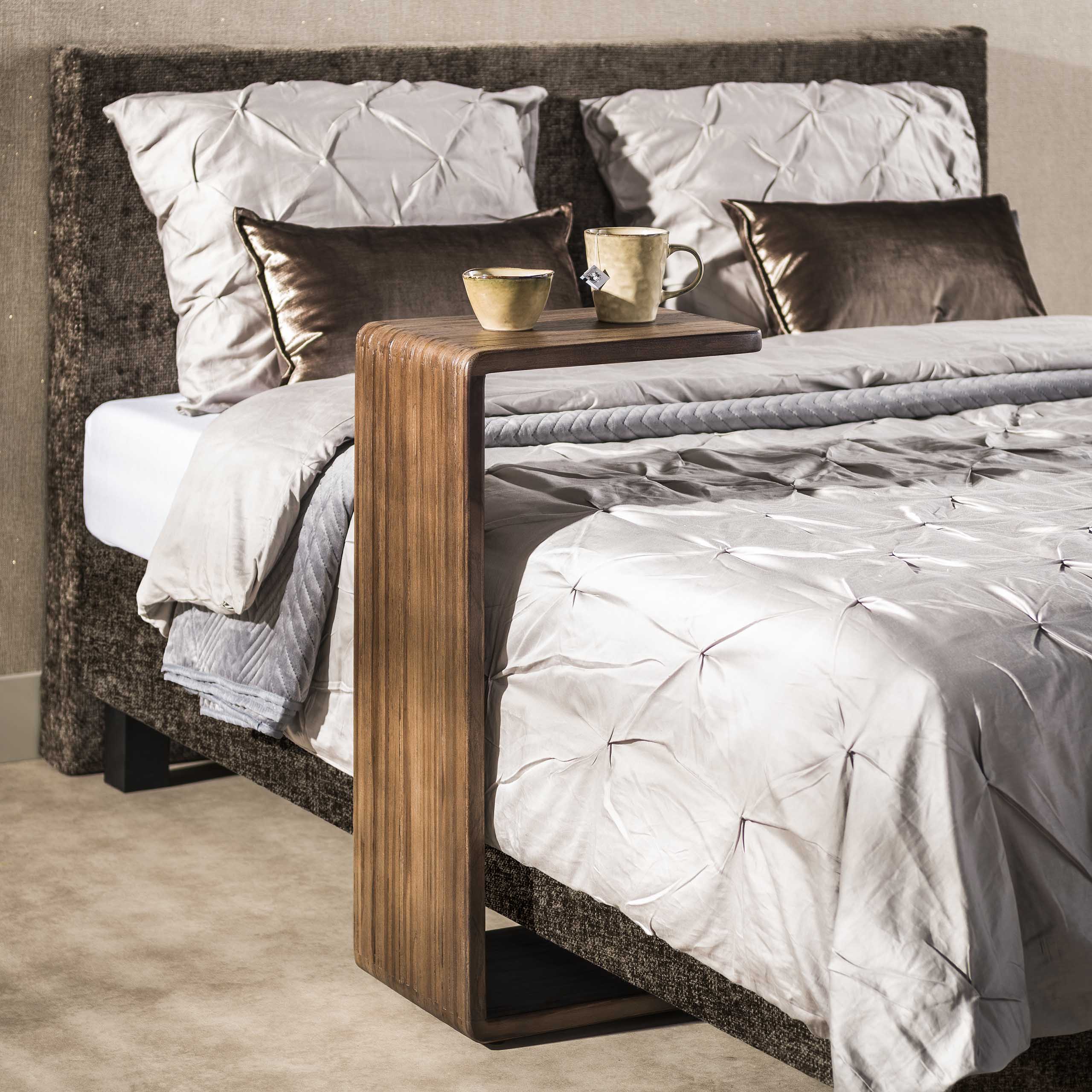 Overzettafel Vintaro Teakhout Meubelista Bij Bed