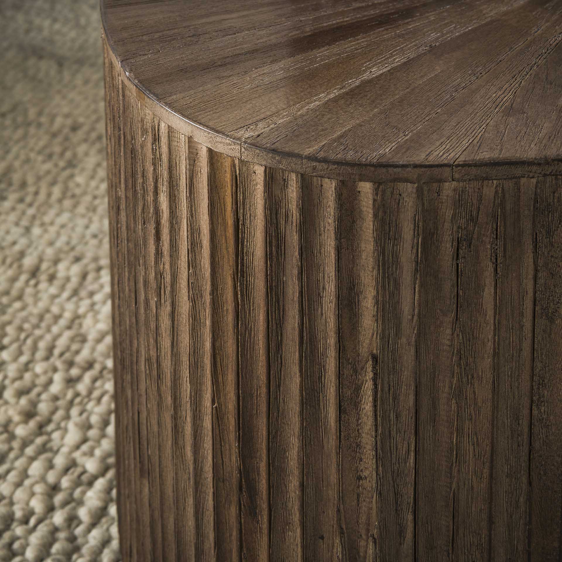 Salontafel Curvara Organisch Teakhout Set van 2 Meubelista Close Up
