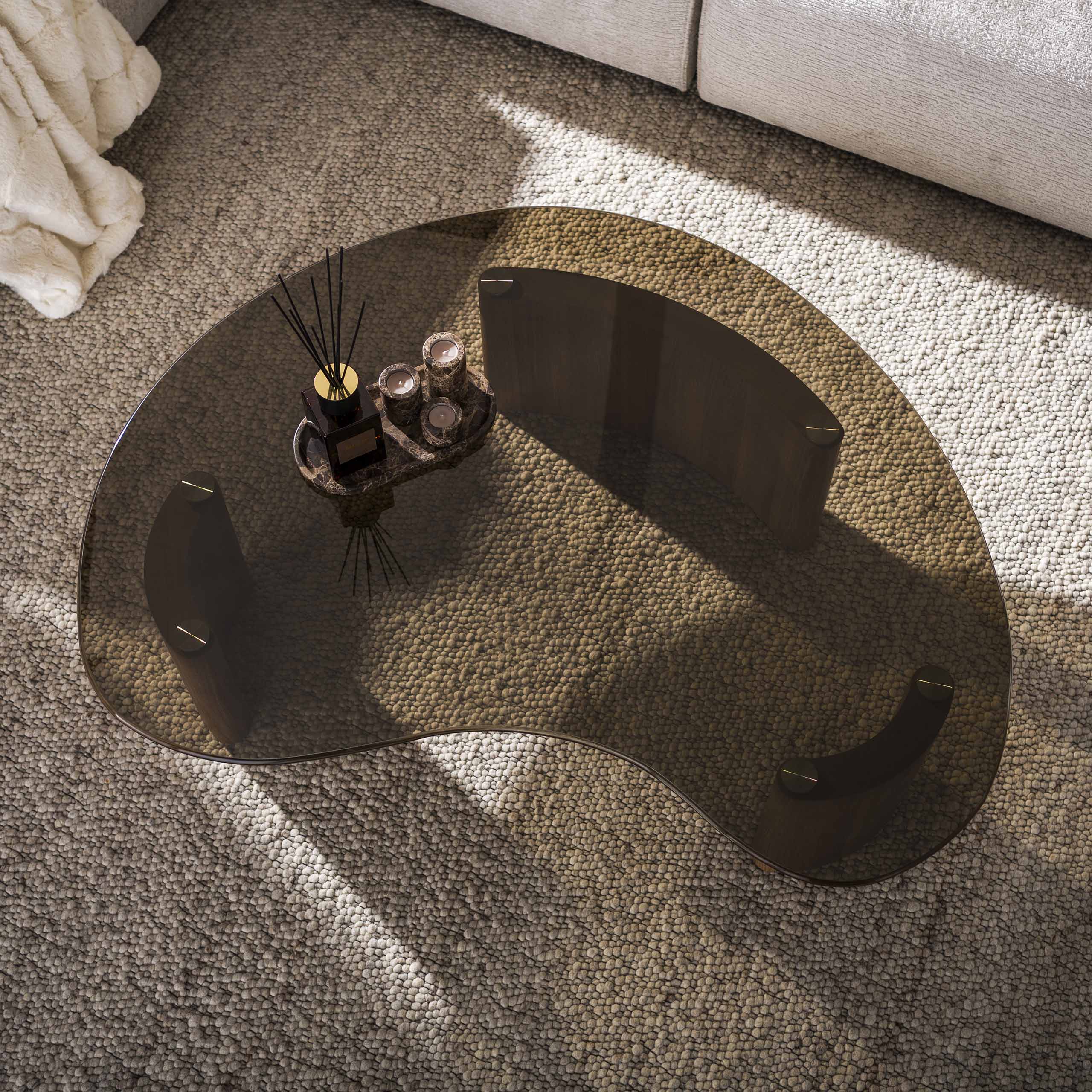 Salontafel Mistral Organisch Brons Glas Meubelista Bovenaanzicht