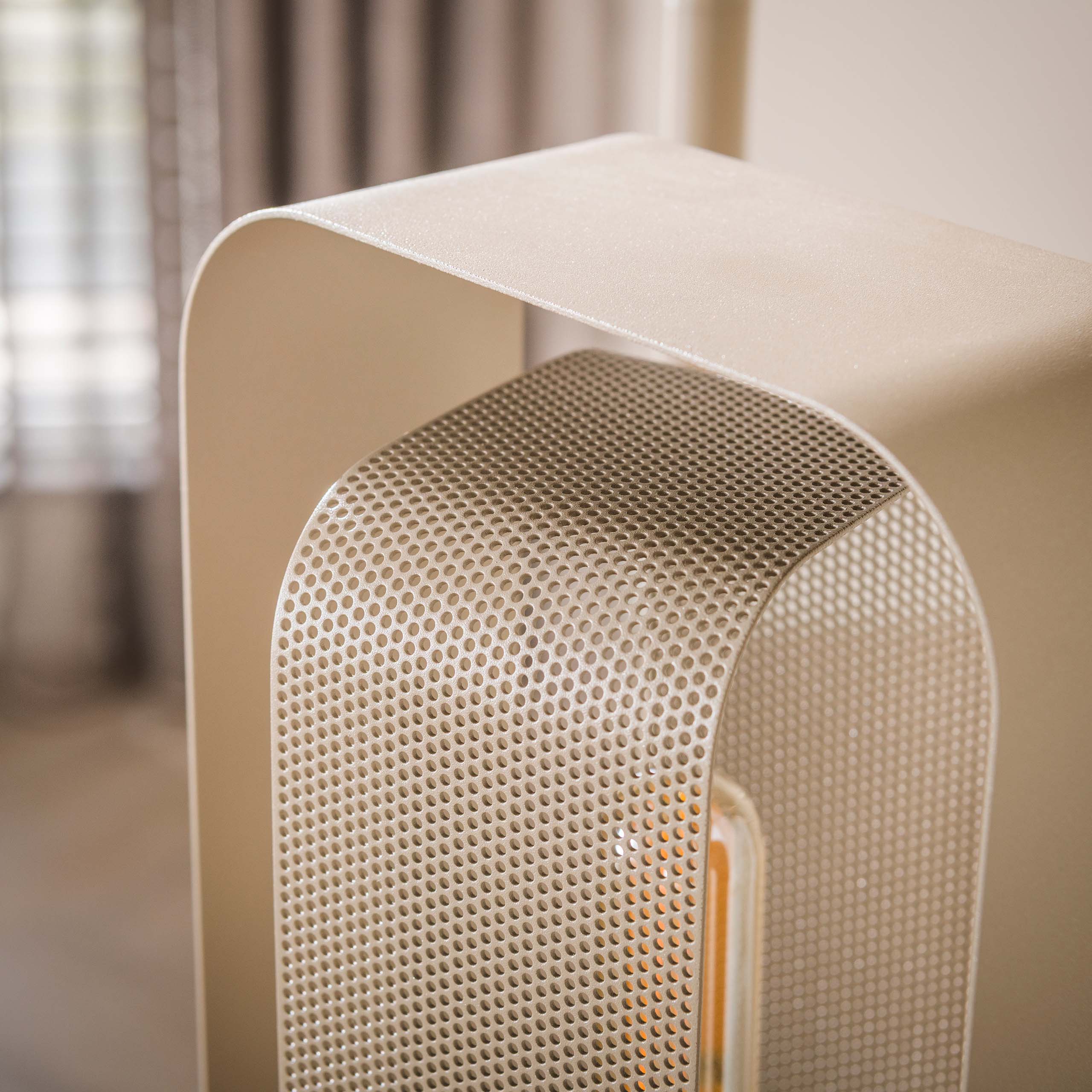 Vloerlamp Juul 3-lichts Beige Mesh Meubelista Detailfoto