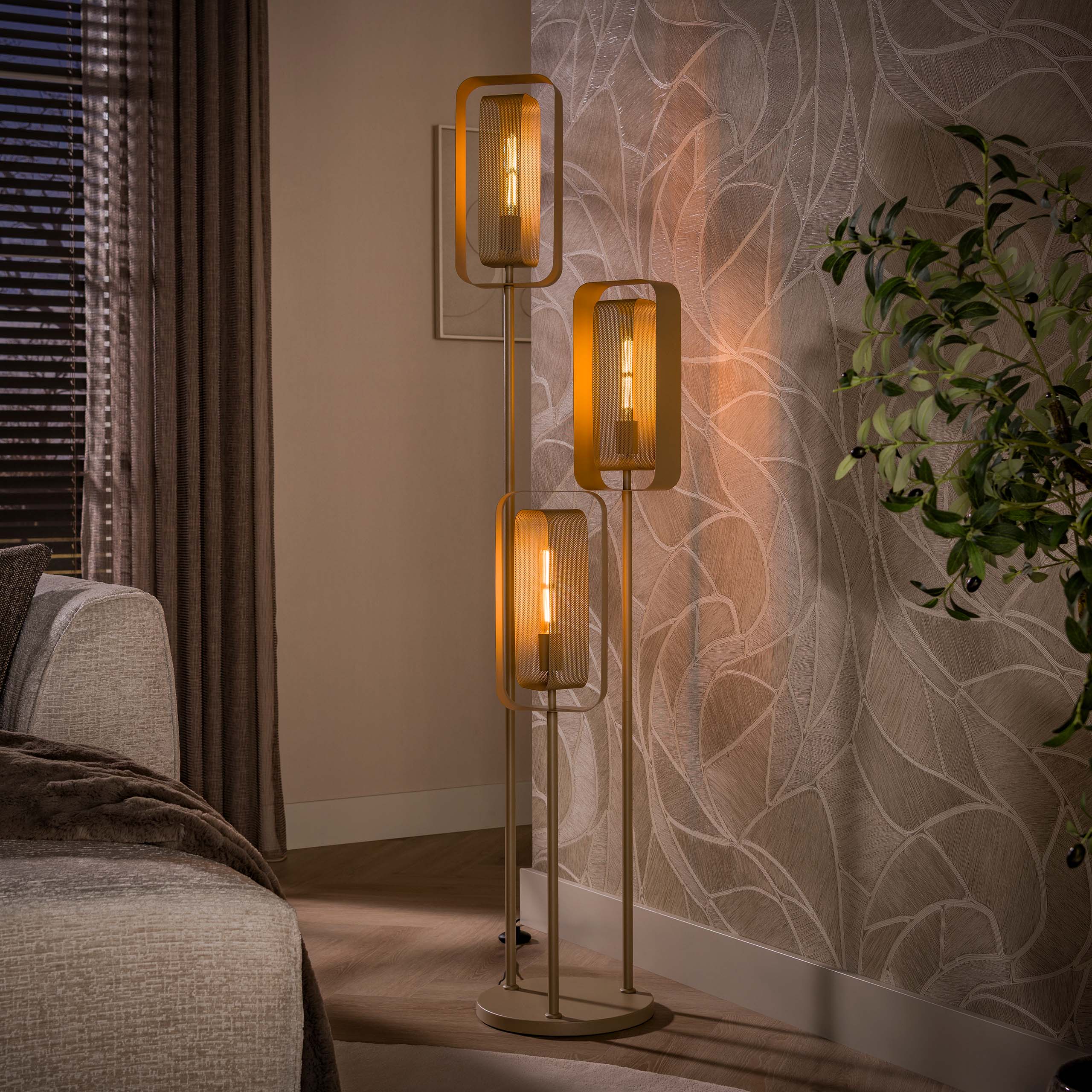 Vloerlamp Juul 3-lichts Beige Mesh Meubelista Sfeerfoto Donker